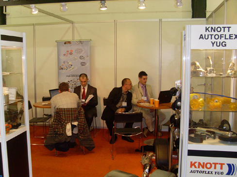 Članice AC Serbia IPM i Knott Autoflex na sajmu Automechanika Istanbul 2009